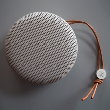 BeoPlay A1 natural