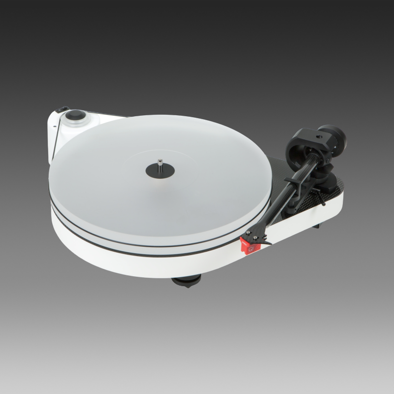 Pro-Ject RPM5 Carbon hvid